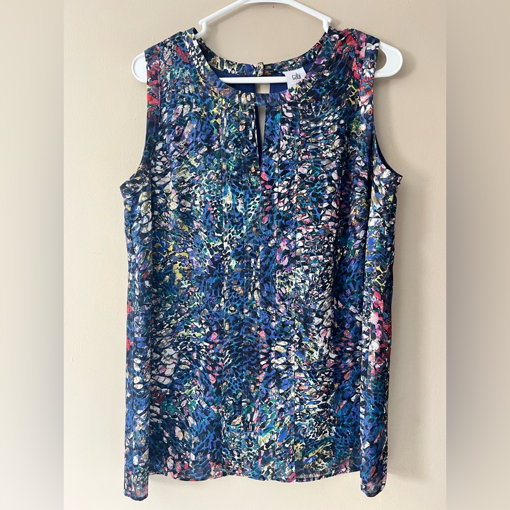 Cabi sz M stained glass keyhole sleeveless blouse abstract pattern.